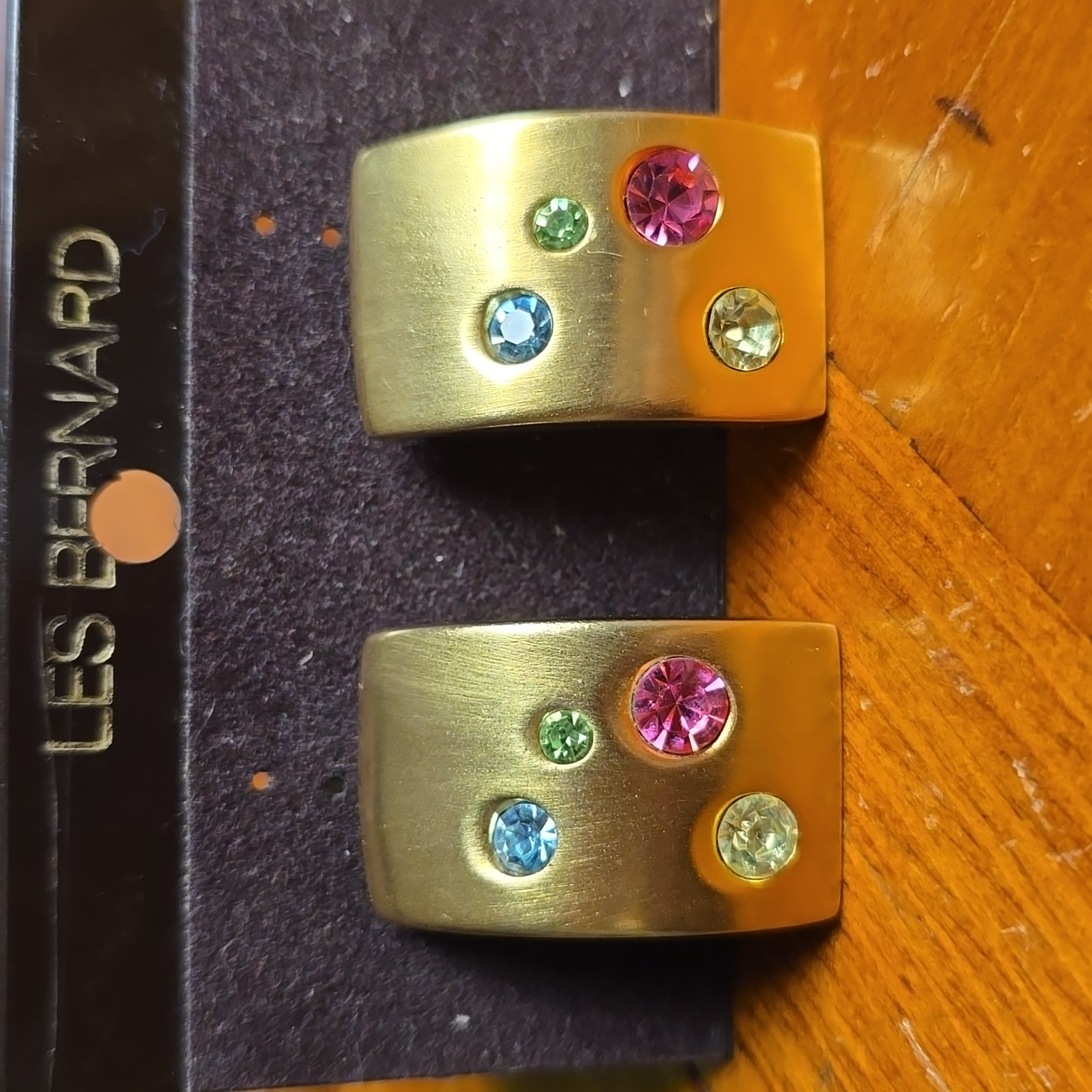 Les Bernard Valentino Couture Fruit Basket Style Clip On Earrings Matte Gold 48 62$